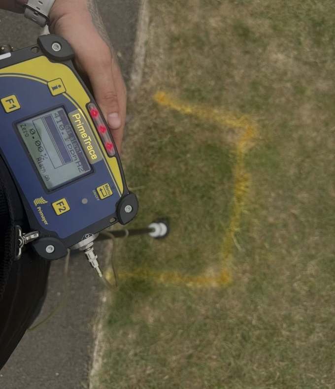 HUBB Group engineer conducting non-destructive leak detection in Fitzrovia